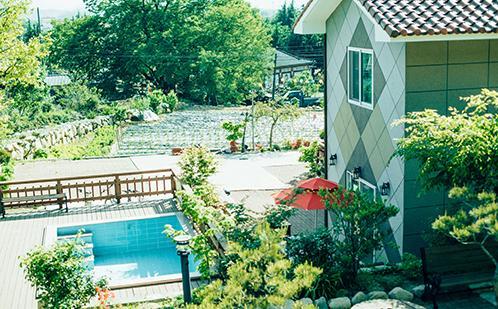 Utopia Pension Gyeongju Extérieur photo
